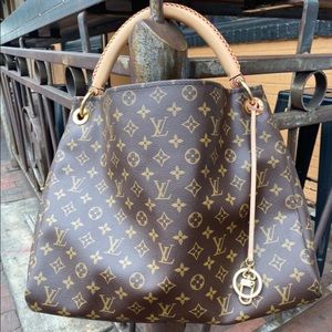 Louis Vuitton Brown Tan Shoulder Bag with Monogram